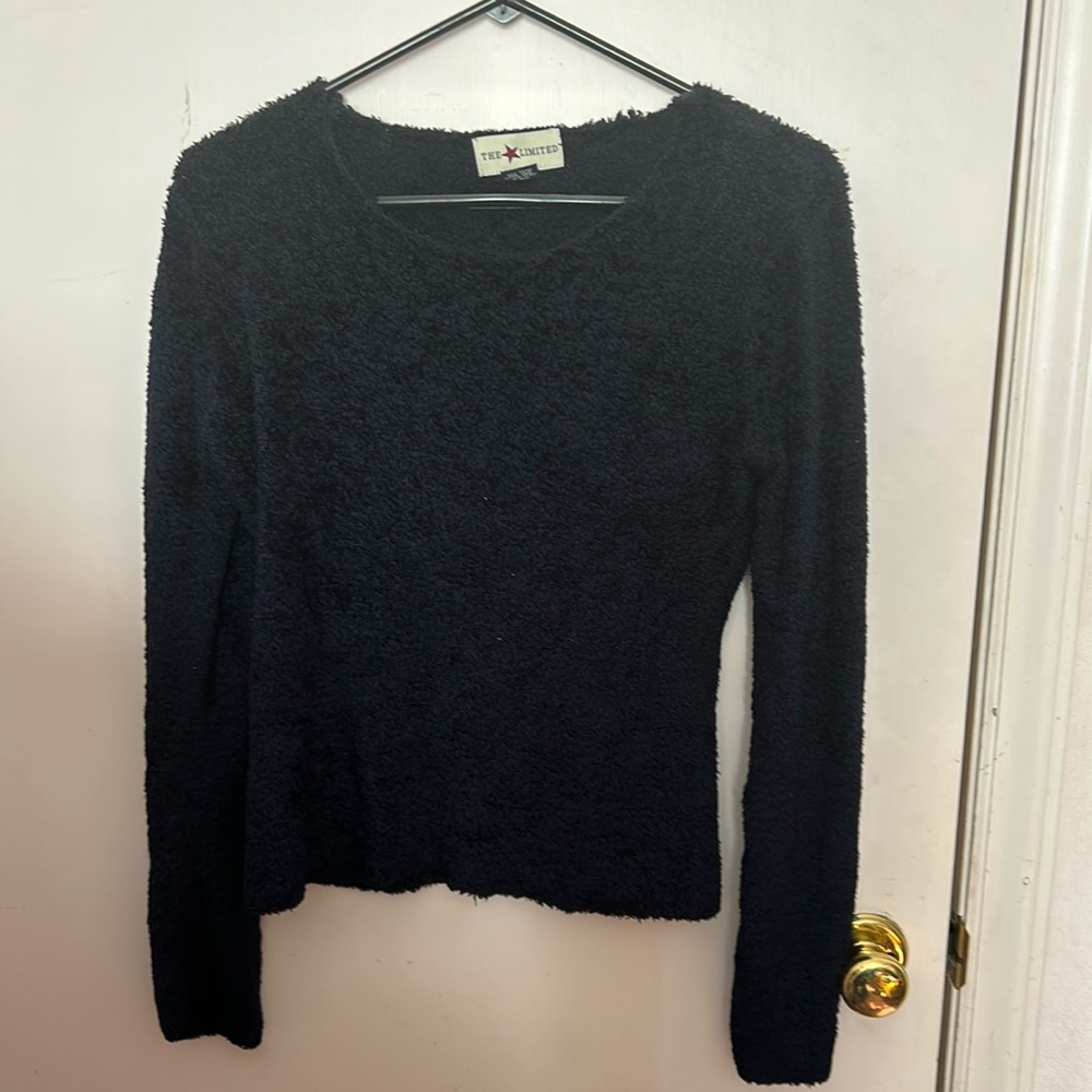The limited girl size 14 vintage sweater navy blue